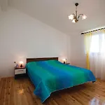 Stunning In