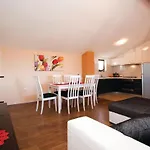 Appartement Stunning In Barban