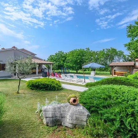 Stunning In With Wifi Appartamento Barban