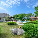 Stunning In Apartment Barban