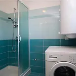 Stunning In Apartment *