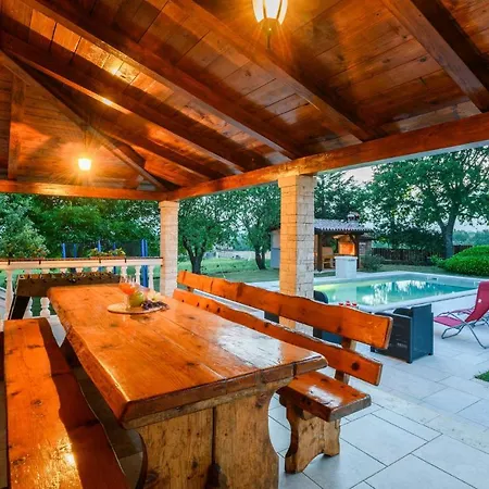 Stunning In With Wifi