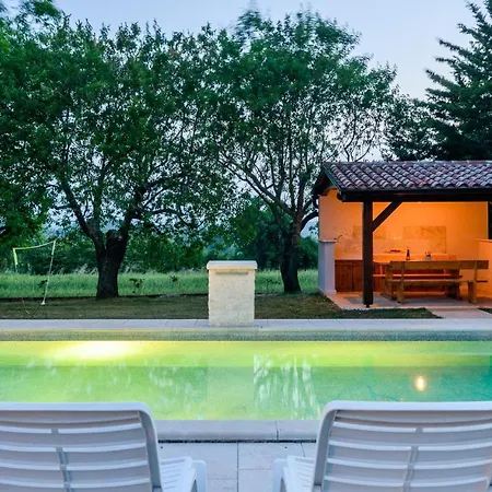 Stunning In With Wifi Apartment Barban