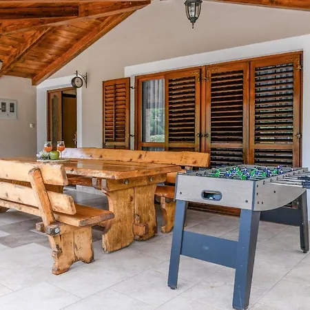 Διαμέρισμα Stunning In With Wifi Barban