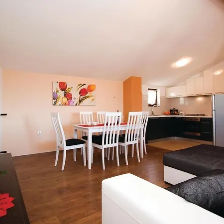 Διαμέρισμα Stunning In With Wifi Barban